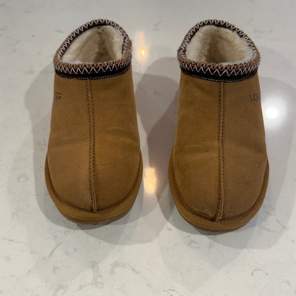 UGG Chestnut Suede Slippers - Picture 2 of 5
